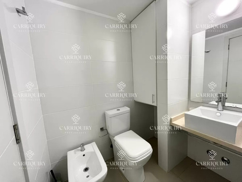 Apartamento En Brava, 3 Dormitorios *