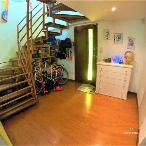 Espectacular Casa De Pasillo A La Venta.