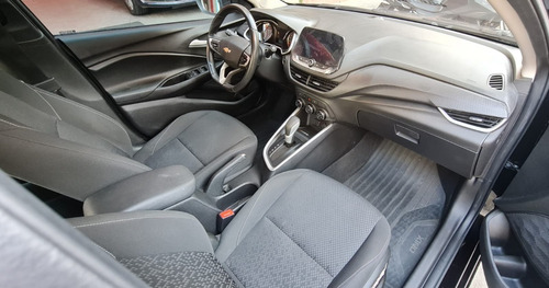 Imagem 12 de 15 de Chevrolet Ônix Plus 1.0 Turbo Flex Automático 2020
