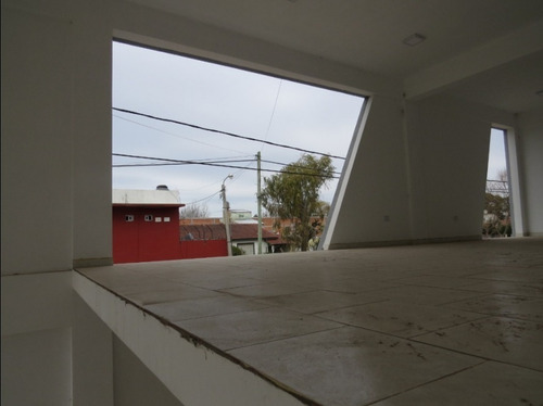Imagen 3 de 13 de Hermosos Locales De Construcción Moderna En Santa Teresita