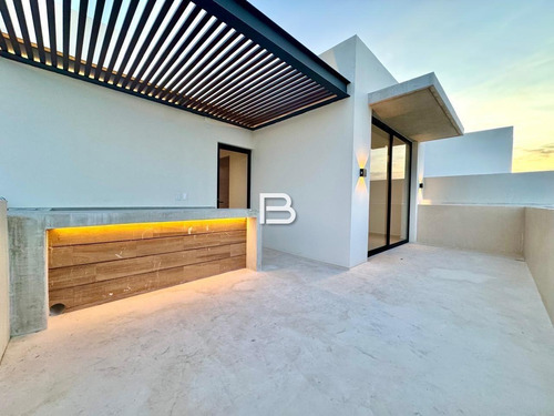 Casa En Renta En Río Residencial Cancún