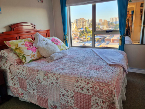 Se Vende Impecable Y Gran Departamento En Edificio Versalles