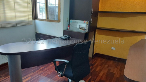 Imagen 5 de 9 de Práctica Y Cómoda Oficina En Alquiler Bello Monte Mls #22-19143