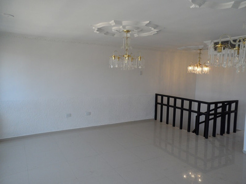 Imagen 5 de 14 de Apartamento En Venta En Lechería. Cr La Otra Banda