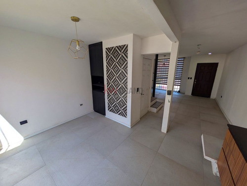 Casa En Venta En Banus Residencial Santa Cruz De Las Flores