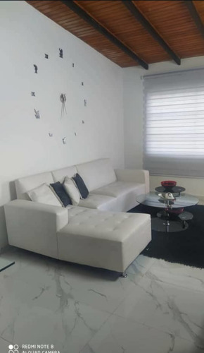 Imagen 6 de 8 de Eg Vende Casa En Valle De Oro San Diego