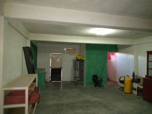 Imagen 6 de 20 de Century21 Inmoservi Vende Edificio Comercial Residencial Av. España
