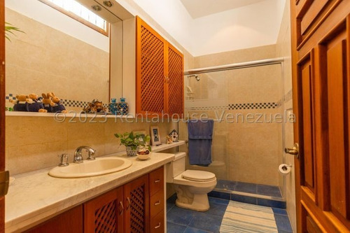 Imagen 8 de 23 de Casa En Venta Urb,miranda Mls #23-17927 Sc