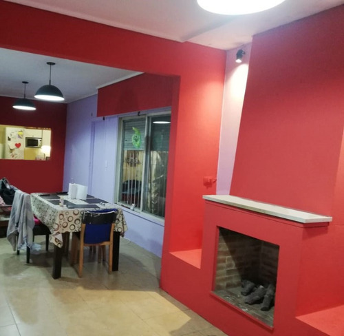 Imagen 2 de 14 de Vendo Casa 3amb.garge.oportunidad.escucho Ofertas.no Permuto