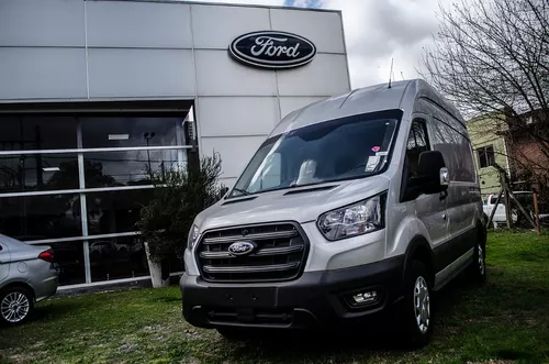 Autos y Camionetas Ford Transit