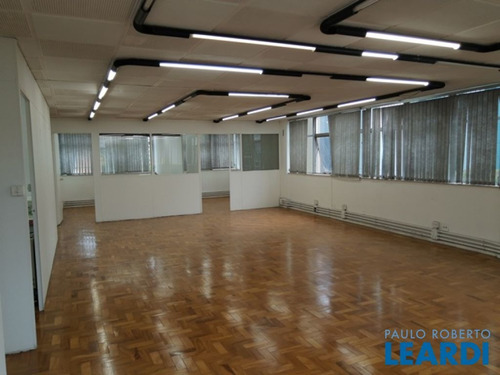 Conj. Comercial - Jardim América - Sp - 588424