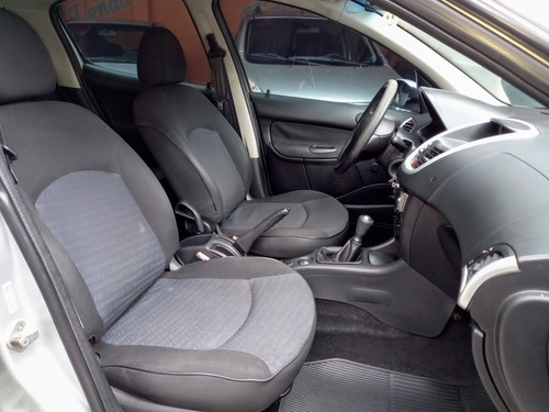 Peugeot 207 2011 1.4 X-line Flex 5p