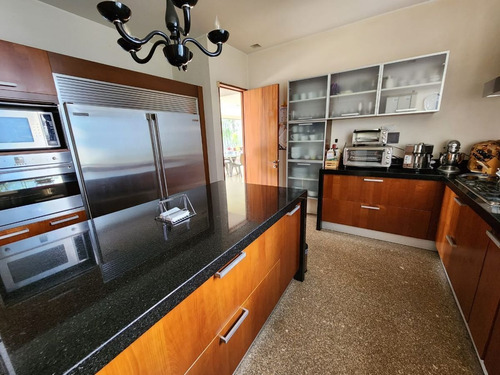 Imagen 10 de 19 de Moderna Casa En Venta En Condominio, Jardines Del Pedregal