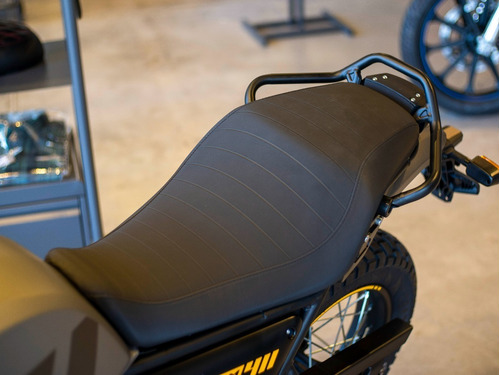 Imagen 12 de 25 de Royal Enfield Scram 411 Graphite Yellow Reserva La Tuya Ya!