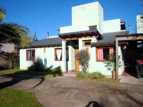 Casa  En Venta Ubicado En La Barra Village, Escobar, G.b.a. Zona Norte