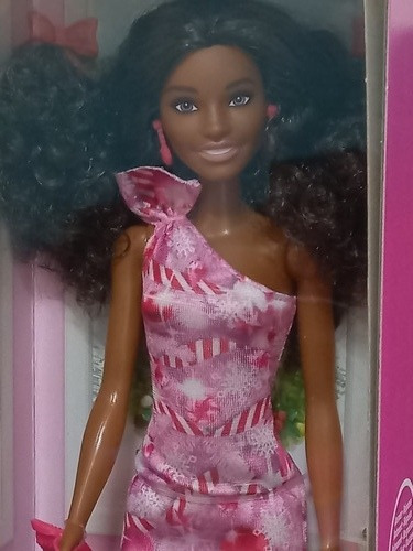  Barbie 2021 Holiday Playline Negra Cabelo Afro Exclusiva 
