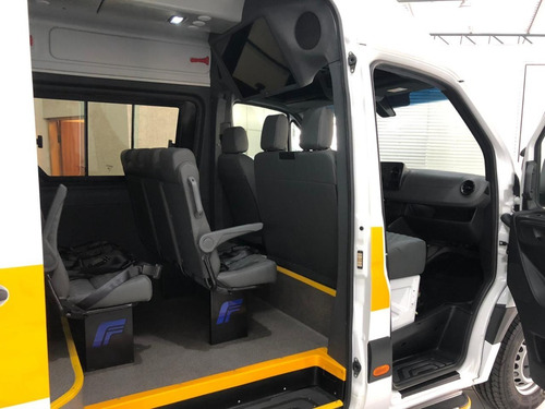 Imagem 9 de 15 de Mercedes Benz Sprinter 416 0km 2022 Escolar 28 Lug