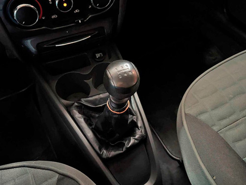 Fiat Strada 1.8 MPI ADVENTURE CE 16V