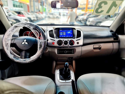 Mitsubishi L200 Triton 2.4 HLS 4X2 CD 16V