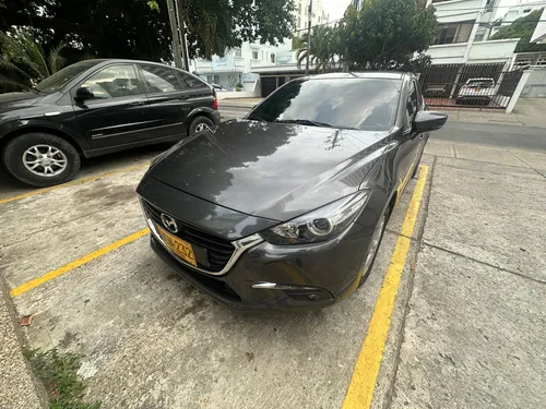 Mazda 3 2.0 Touring At