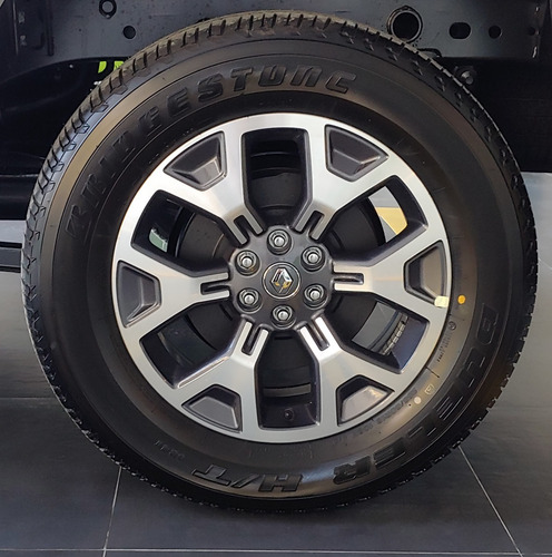 Renault Alaskan Iconic 4x4 At