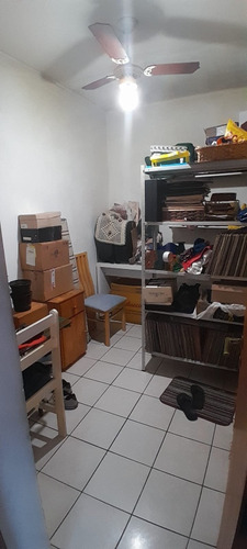 Apartamento Com 2 Quartos +dp E Garagem Fechada.