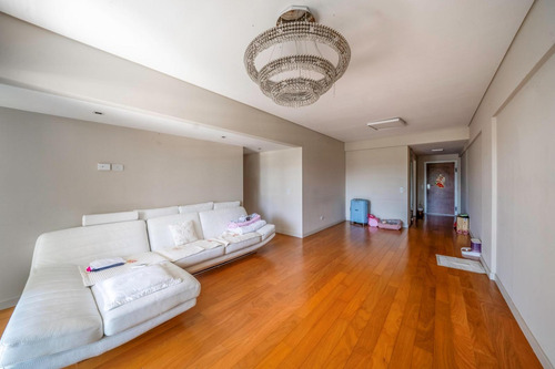 Departamento En Venta - 2 Dormitorios 2 Baños - Cochera - 95mts2 - Flores