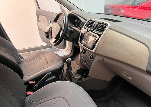 Renault Logan 1.6 Privilege 105cv