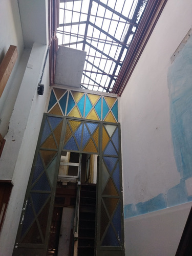 Local Con Vivienda