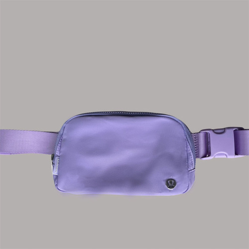 Lululemon Everywhere - Bolsa Para Cinturón (1 L) Color Purple