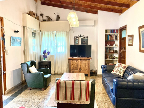 Imagen 9 de 28 de Casa Quinta Impecable ! 4 Dorm 2 Baños Quincho Parrilla Y Pileta. Oportunidad!