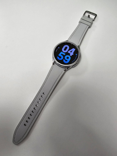  Samsung Galaxy Watch 6 Classic 47mm, Plata, + Correa Regalo