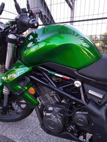 Imagen 6 de 8 de Benelli Tnt 300