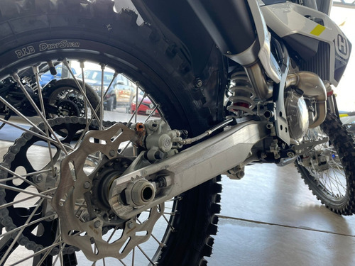 Imagen 3 de 15 de Husqvarna Fc250