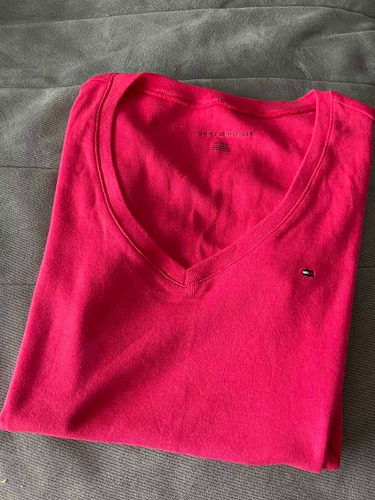 Remera Algodon Elastizado Escote En V Tommy Hilfiger