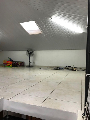 Imagem 9 de 20 de Sobrado À Venda, 3 Quartos, 2 Vagas, Metalúrgica - Santo André/sp - 46769