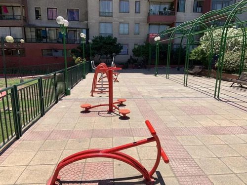 Arriendo Dpto A 3 Cuadras Del Metro En Barrio Patrimonial