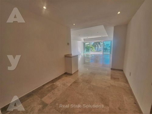 Departamento En Venta/renta, 3 Recámaras, Vista A Laguna, Isla Dorada, Cancún