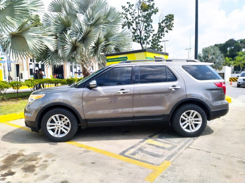 Imagen 2 de 14 de Ford Explorer