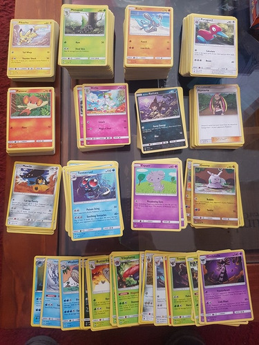 Pack Cartas Pokemon 70 Cartas Al Azar Mas Una Carta Estrella