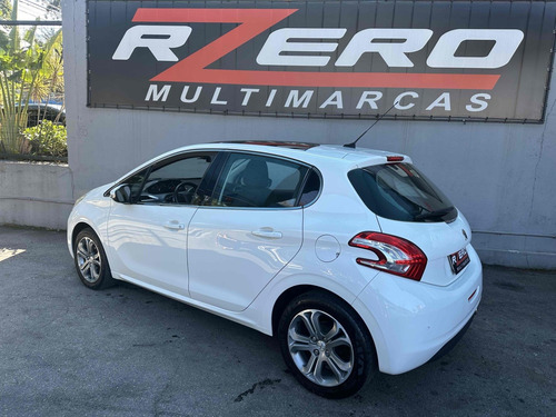 Peugeot 208 1.6 GRIFFE 16V FLEX 4P AUTOMÁTICO