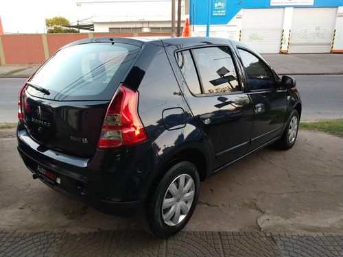 Renault Sandero 1.6 Authentique Pack Muy Bueno Tomo Auto