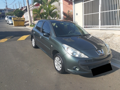 Imagem 2 de 10 de Peugeot 207 2010 1.4 Xr Sport Flex 5p