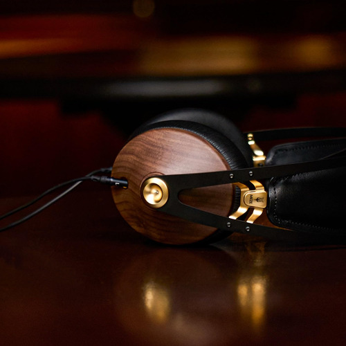 Fones De Ouvido Meze Audio 99 Classics Walnut Gold Com Fio E