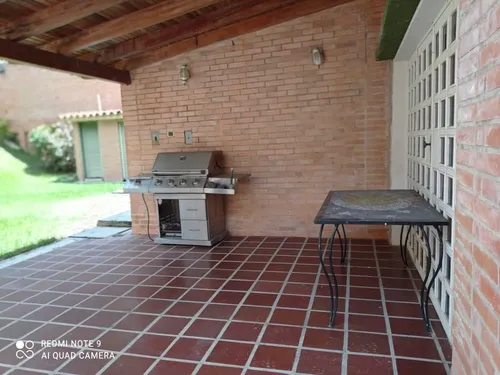 Quinta En Altos De Prebo.