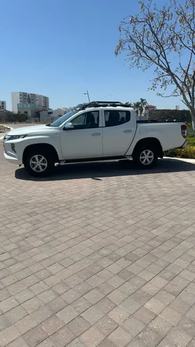 Mitsubishi L200 2.5 Di-d Cabina Doble 4x4 Mt