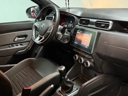 Renault Duster 1.3 Intense Mt 4x4