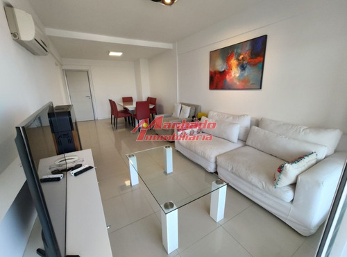 Imagen 4 de 27 de Venta De Apartamento De Tres Dormitorios En Punta Del Este