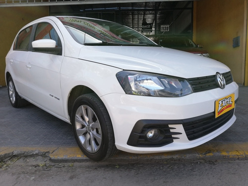 Imagen 4 de 11 de Volkswagen Gol Trend Comfortline