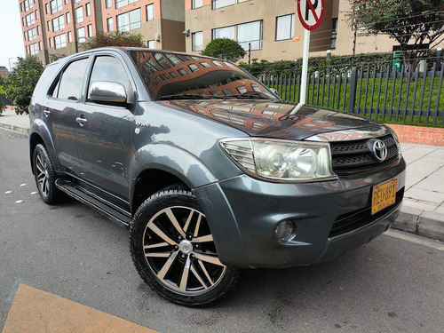 Toyota Fortuner 2.7l 4x4